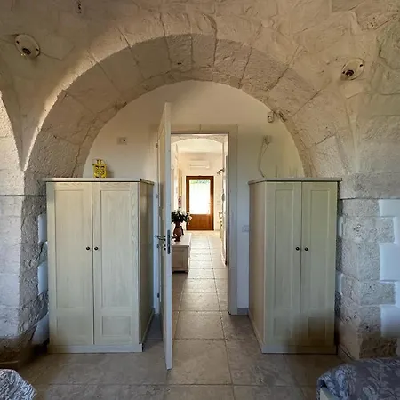 Trullo Cuore Di Pietra Locorotondo
